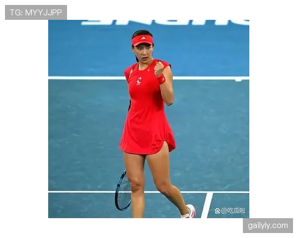 王欣瑜比赛一结束就秒变吃瓜网友，谁能想到她私下这么接地气？