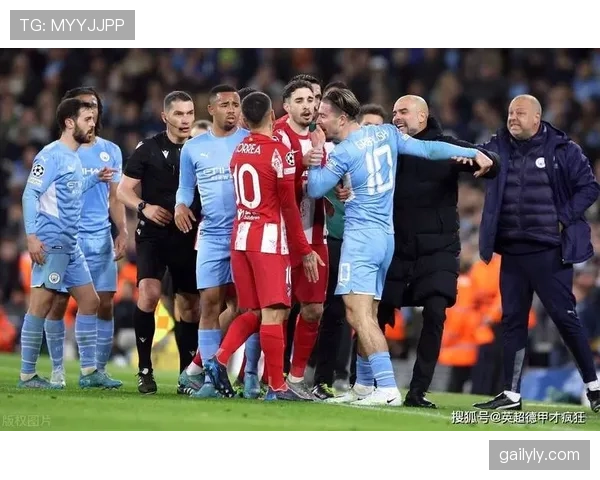 格拉利什中路回归牵制后卫撕开防线，本赛季表现胜过福登